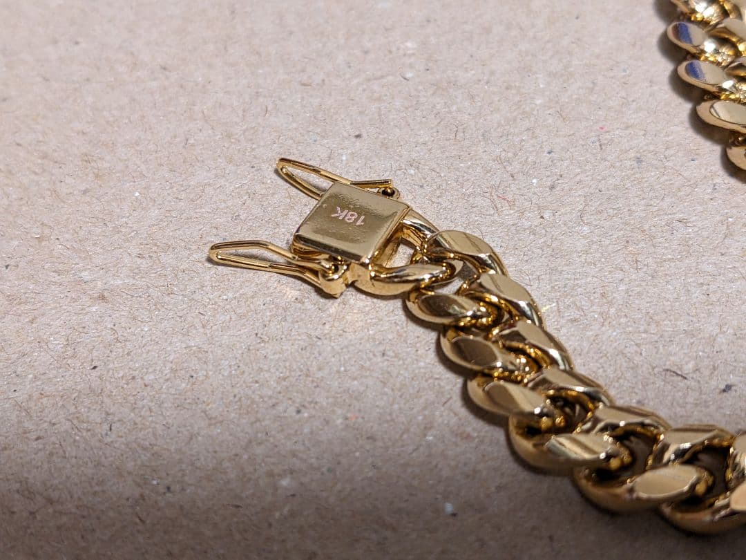 【21.5cm】【8mm】【18K刻印】【Miami Cuban】ブレスレット