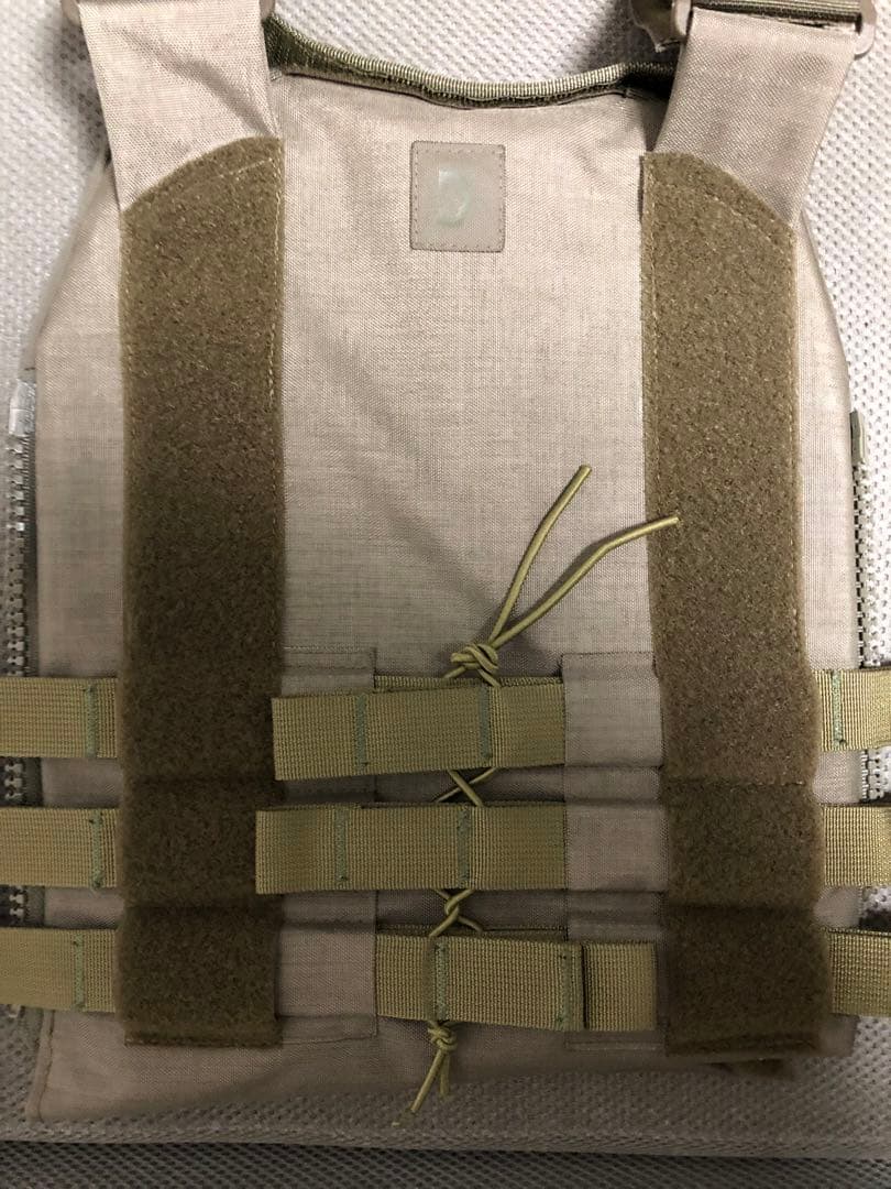 GIGNプレートキャリア レプリカ - メルカリ