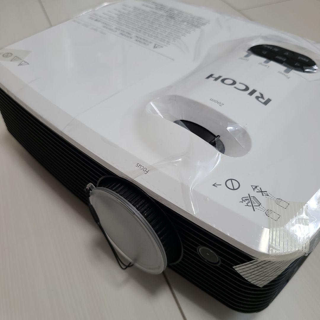 美品！ ほぼ未使用！RICOH PJ S2440 リコー プロジェクター 本体