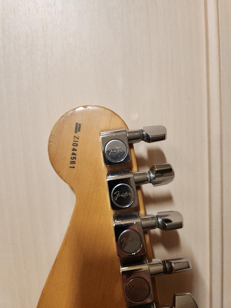 安*久様 FenderUSA American Standardストラト ブルー - メルカリ