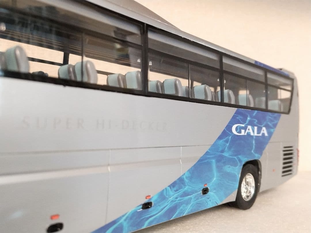 1/32 いすゞガーラ スーパーハイデッカー 素人組立品 - メルカリ