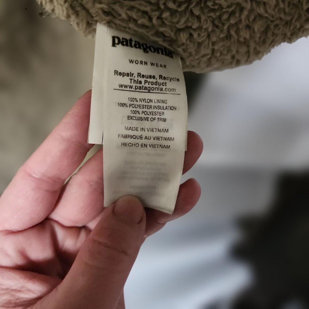Patagonia イスマスパーカ FA17 ボア オリーブ M - メルカリ