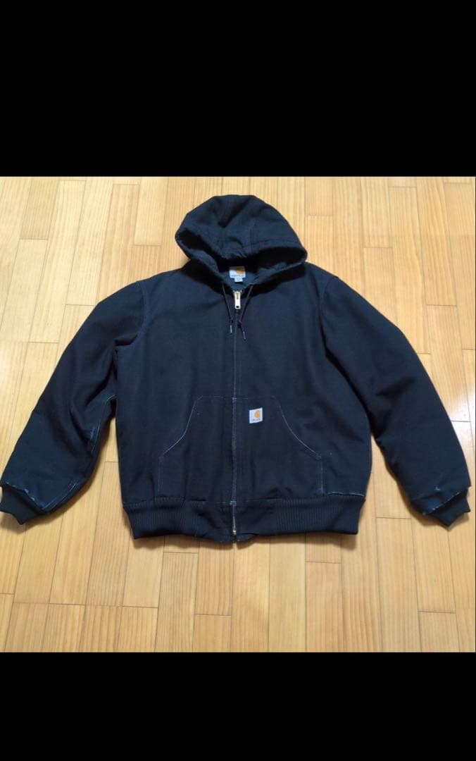 Carhartt ブラック アクティブジャケット