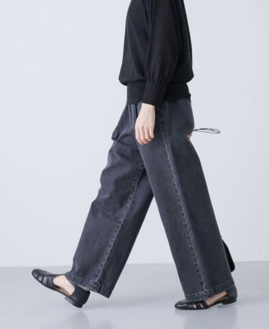 かぐれ　フェードデニムイージーパンツ　黒系