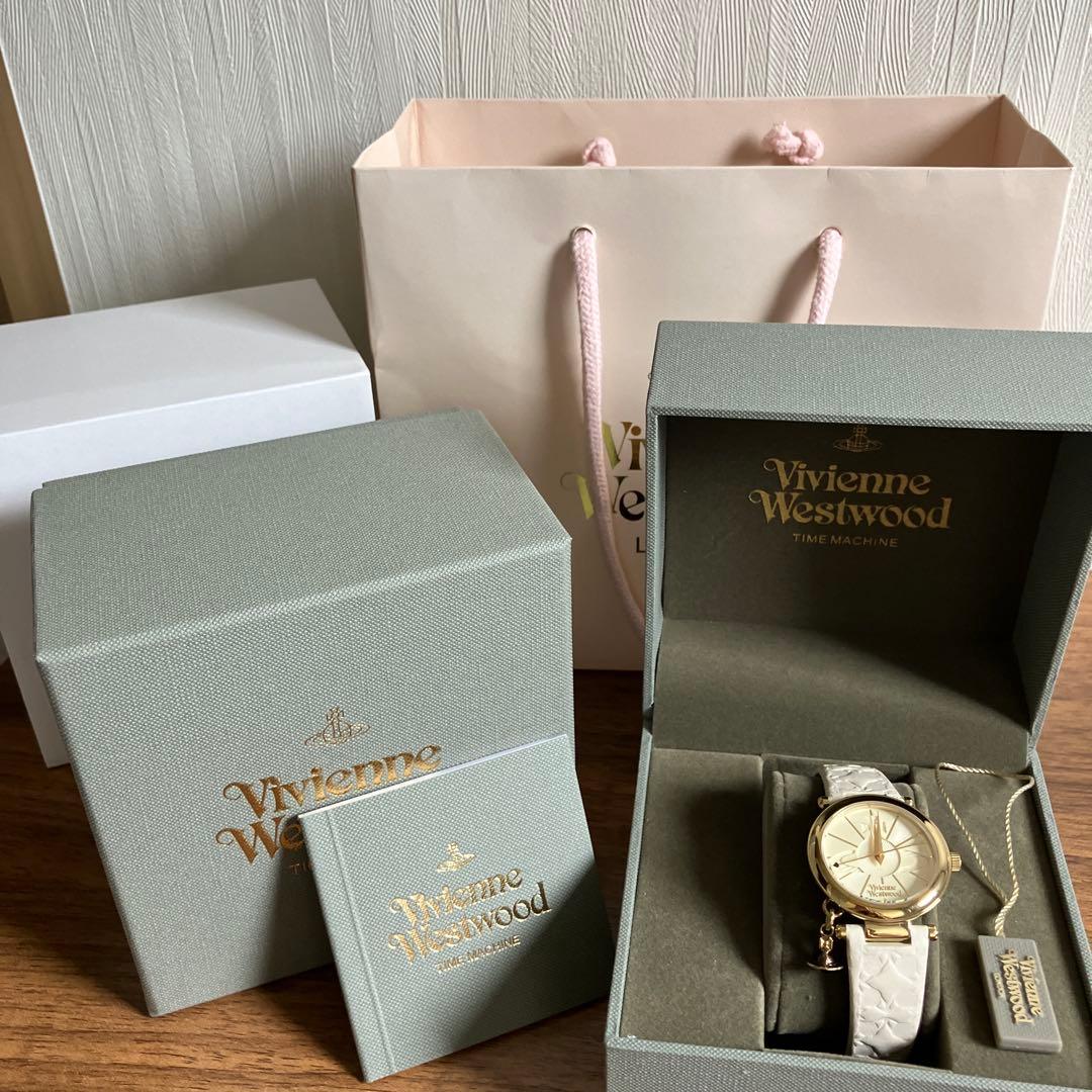 ヴィヴィアンウエストウッド　Vivienne Westwood腕時計