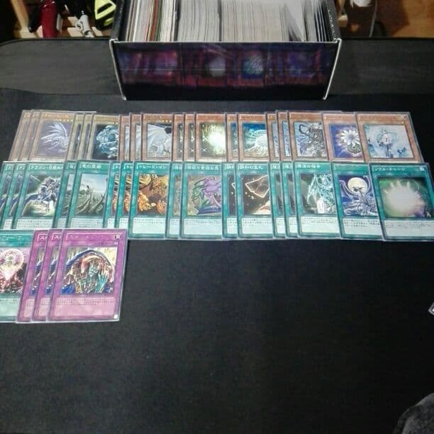 遊戯王 青眼 デッキ ((高レアリティ・高レート)) 即日発送！【青眼】ブルーアイズ デッキ 遊戯王 青眼の白龍 青眼の亜白