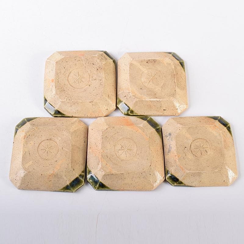 北大路魯山人作 星岡窯 織部焼 於里辺 小皿 五客 共箱 D R8587 - メルカリ