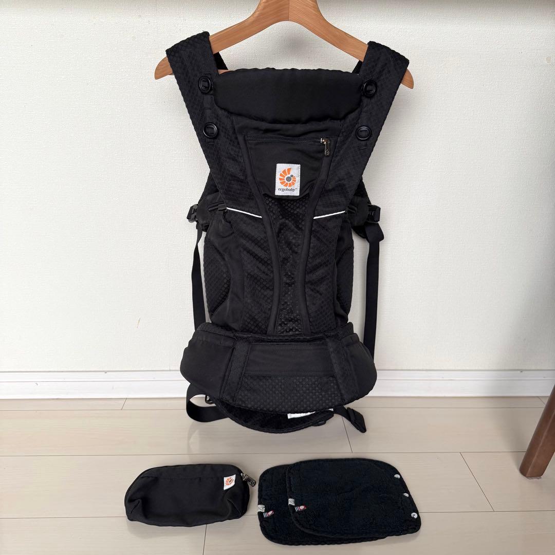 Ergobaby エルゴベビー 抱っこ紐 OMNI Breeze ブラック