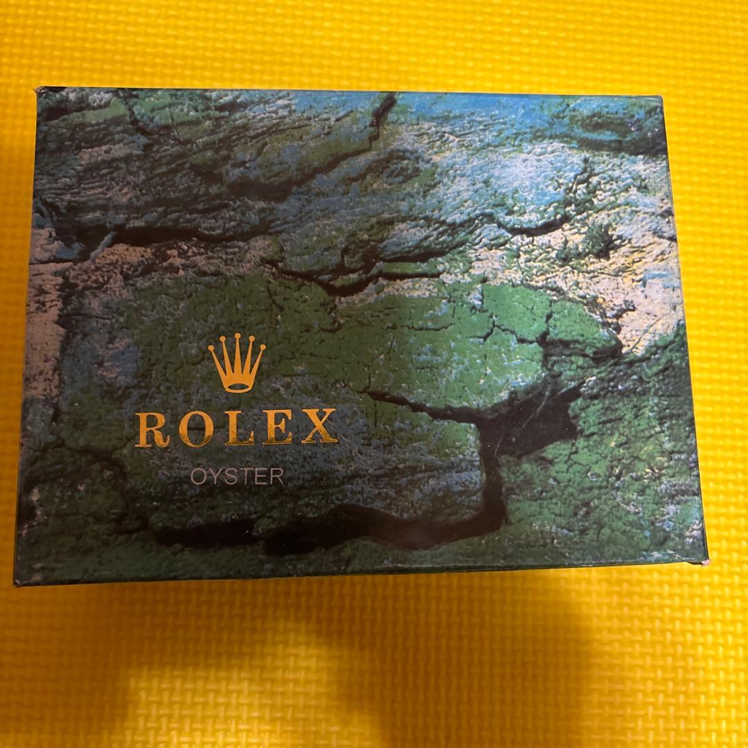 ROLEX OYSTER ケースと内箱