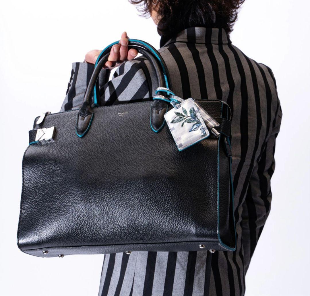 【値引き可】【新品同様】ペッレモルビダ　ヴァルスボストンバッグ