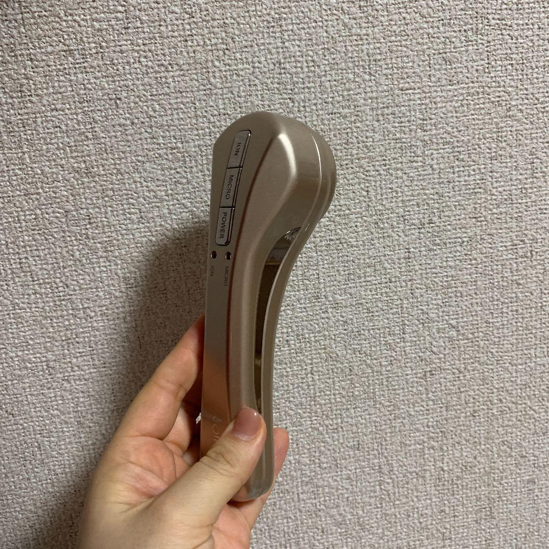 ジュビラン　美顔器　美ion