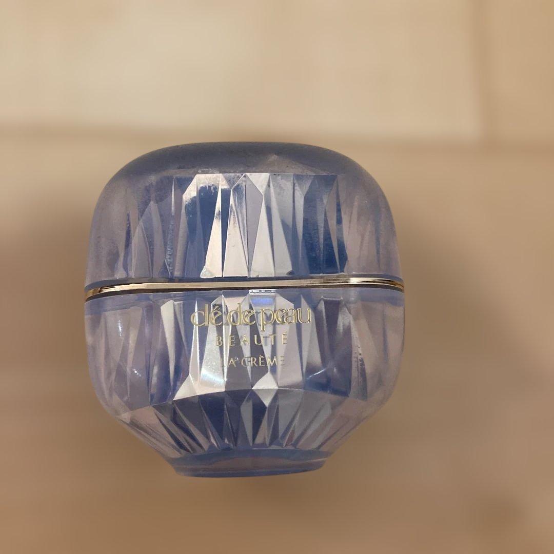 空容器　クレ・ド・ポー ボーテ クリーム ブルー