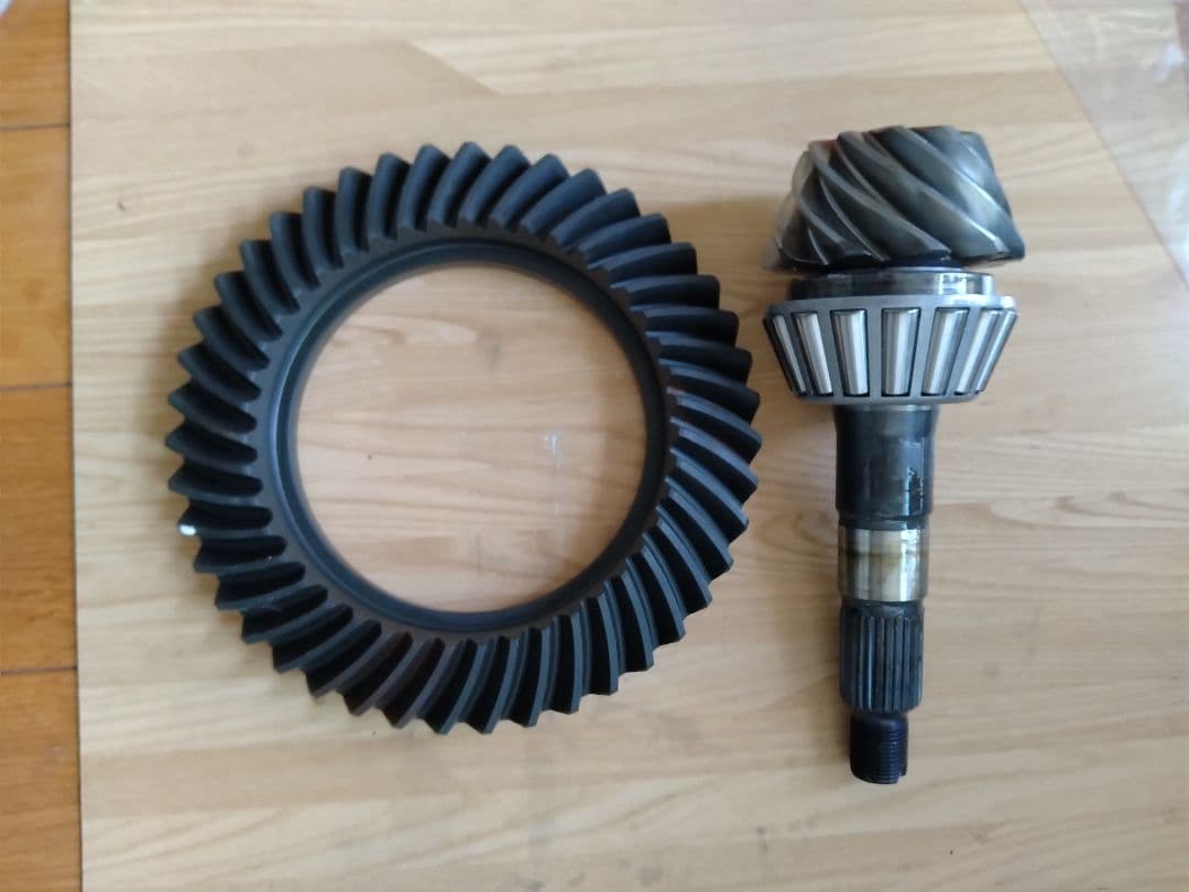 70スープラファイル3,9（トヨタ８インチ) トヨタ・スープラ（A70型）をレンタル。ハイパフォーマンスだけど