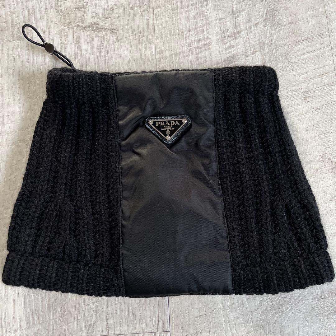 PRADAプラダネックウォーマー