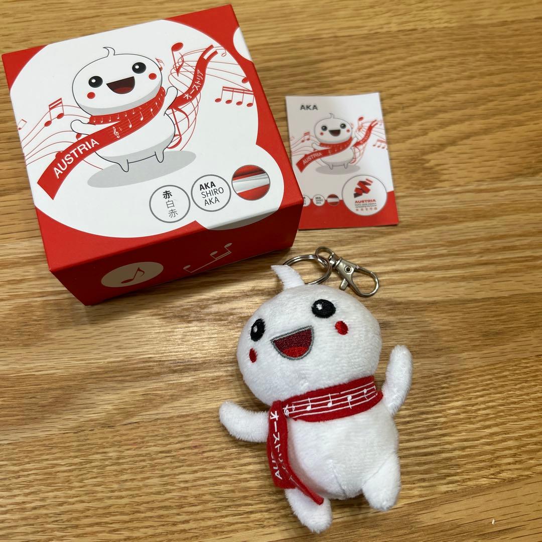 大阪関西万博 オーストリアパビリオン アカシロアカ ぬいぐるみ