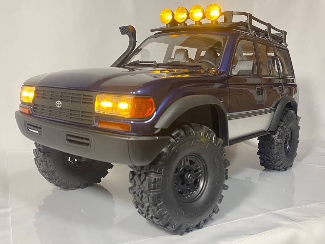 FMS FCX10 PRO トヨタ ランドクルーザー80 バッテリー充電器付き