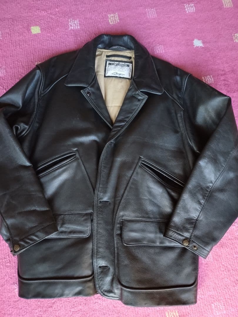 CHEVIGNON シェビニオン 革ジャン レザージャケット 黒 М U美品丈短 中古・古着通販】CHEVIGNON (シェビニオン) レザージャケット ブラック