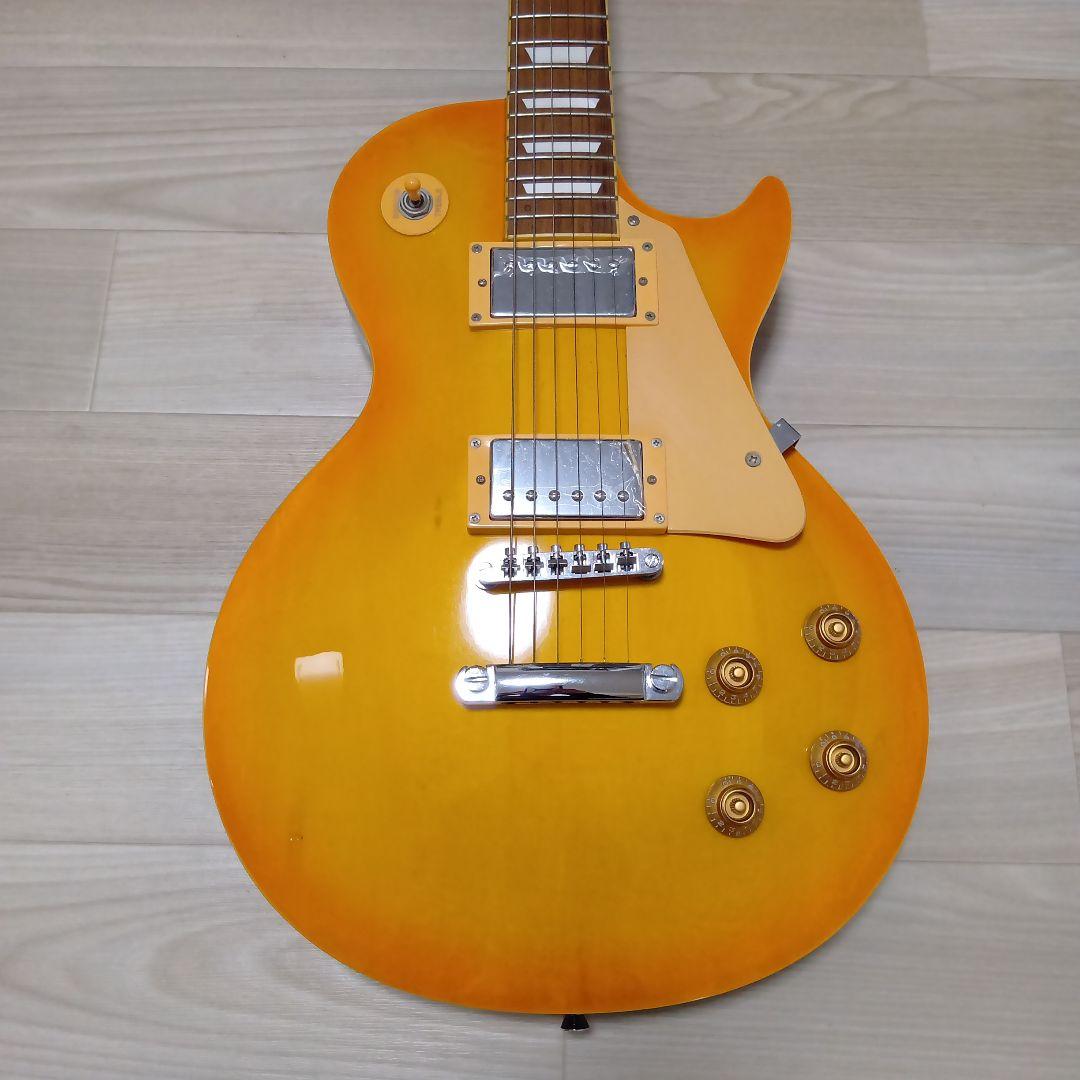 フォトジェニック　ギター　ケース付き