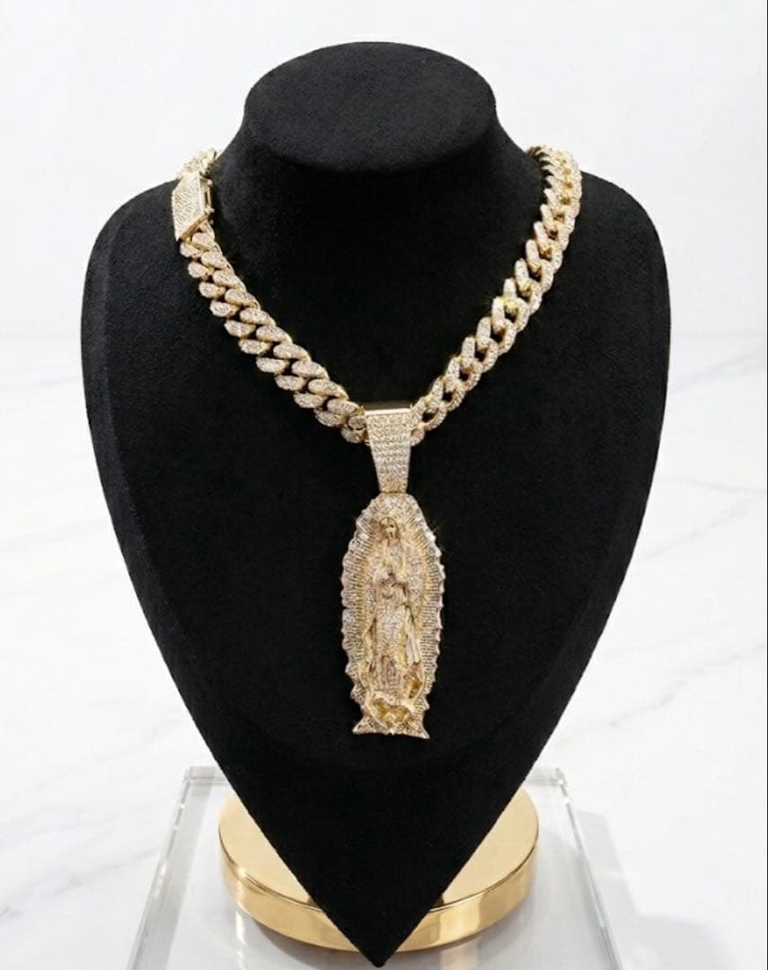 聖母マリア ゴールド アバランチ 18kgp マイアミキューバンネックレス