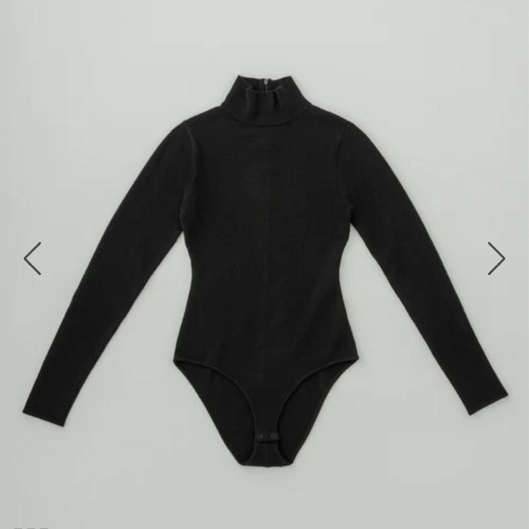 下着・アンダーウェア Classic wool cashmere turtle bodysuit