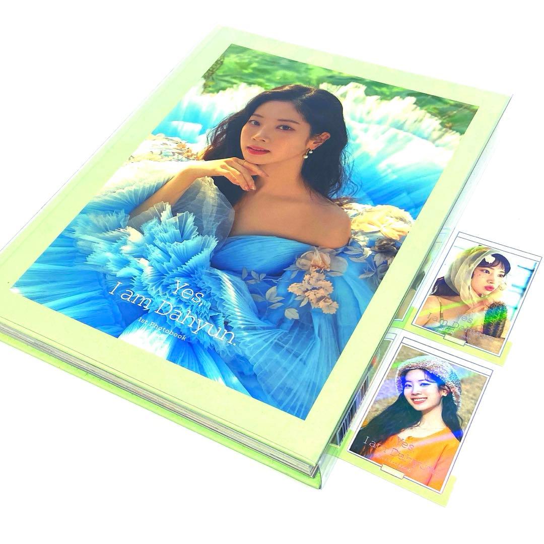 TWICE ダヒョン 写真集 Yes, I am Dahyun トレカ付き - メルカリ