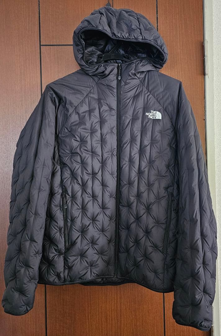 THE NORTH FACE アストロライトフーディ レディースL(ブラック)