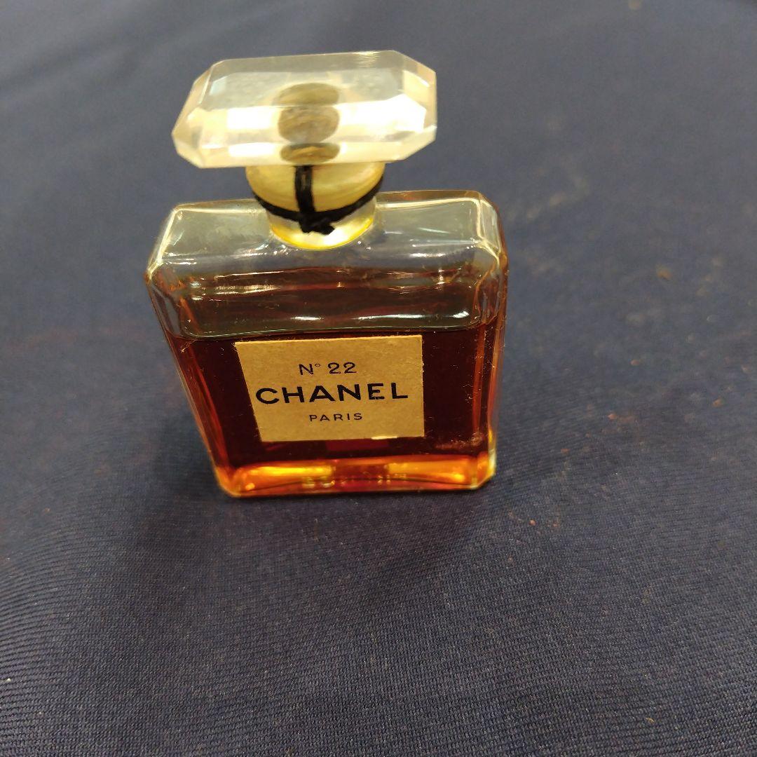 CHANEL N° 22 香水 クリスタルキャップ