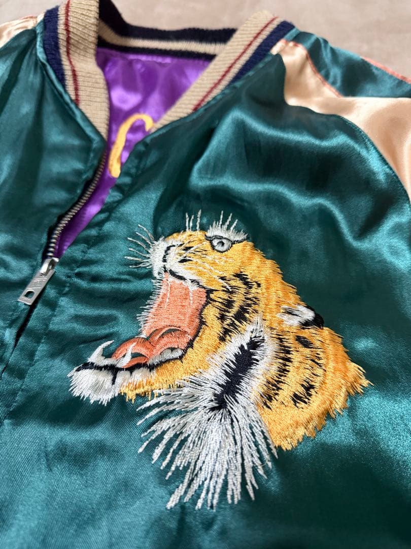 テーラー東洋 2面用 虎 日本 スカジャン vintage サテン unisex