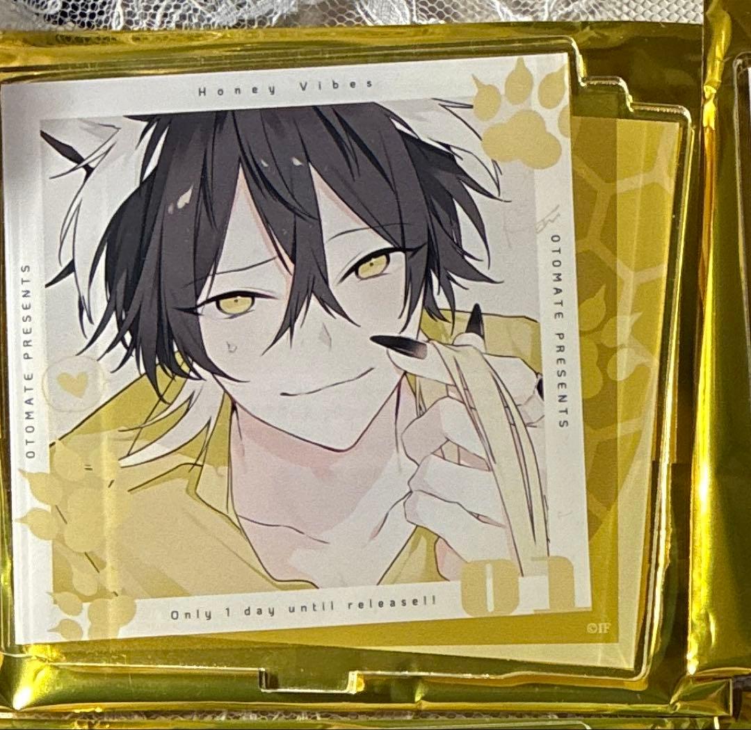 Honey Vibes ハニヴ カウントダウン CD アクスタ エリヤ - メルカリ