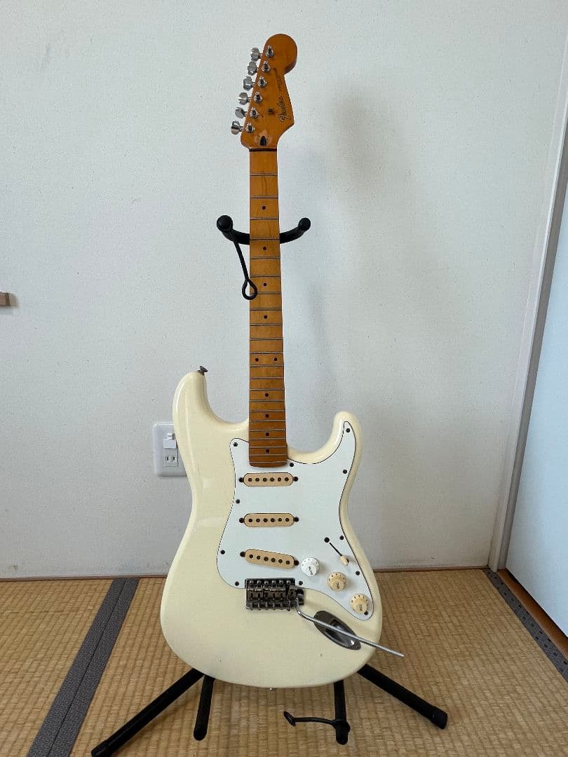 フェンダージャパンストラトキャスターST314-55　アイボリー
