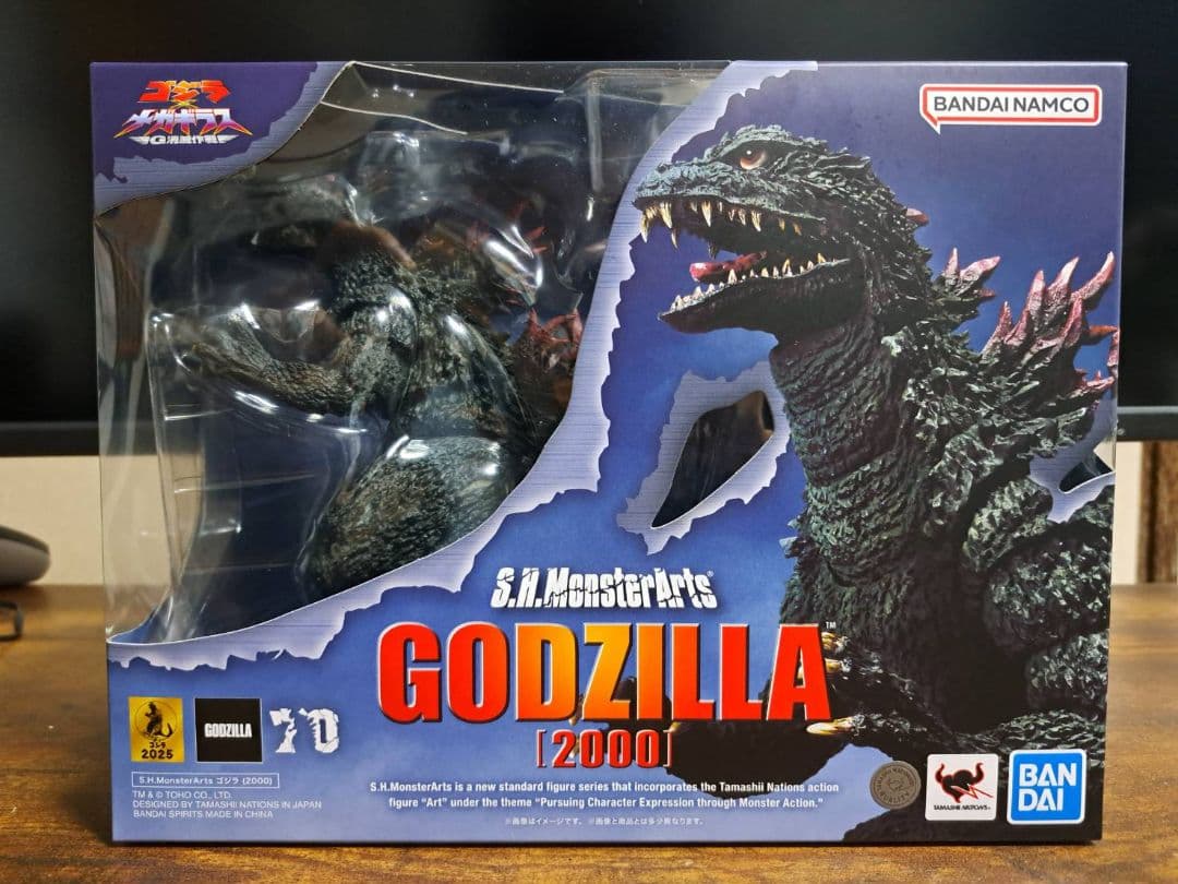 特撮 S.H.MonsterArts GODZILLA 2000