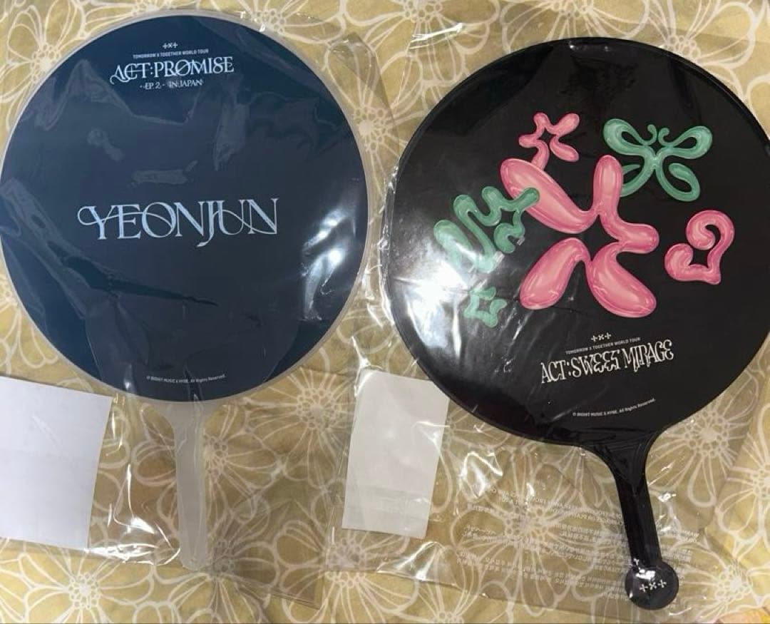 公式] TXT ヨンジュン yeonjun うちわ まとめ売り - メルカリ