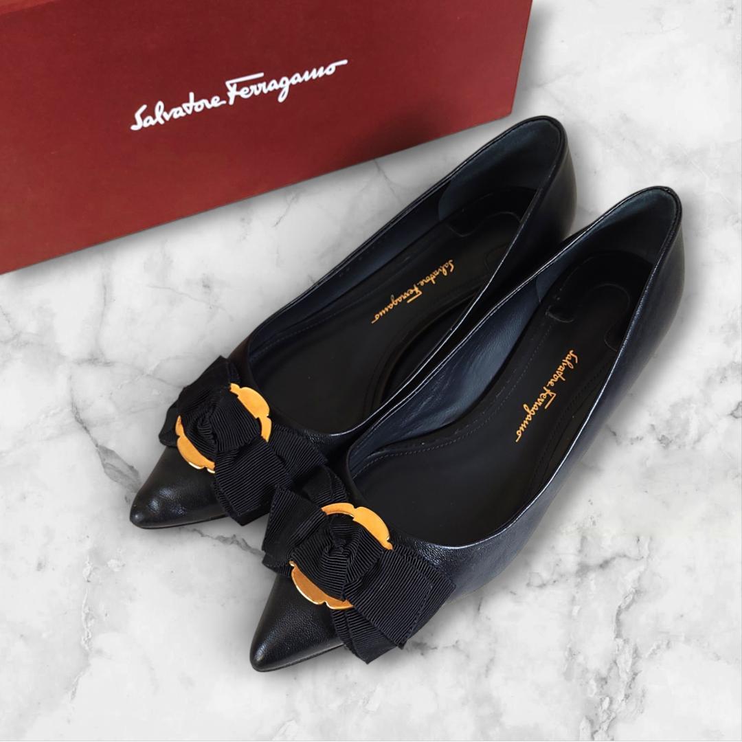 フェラガモ|リボンパンプス|フラワーヒール|6D|黒|Talla|i1782