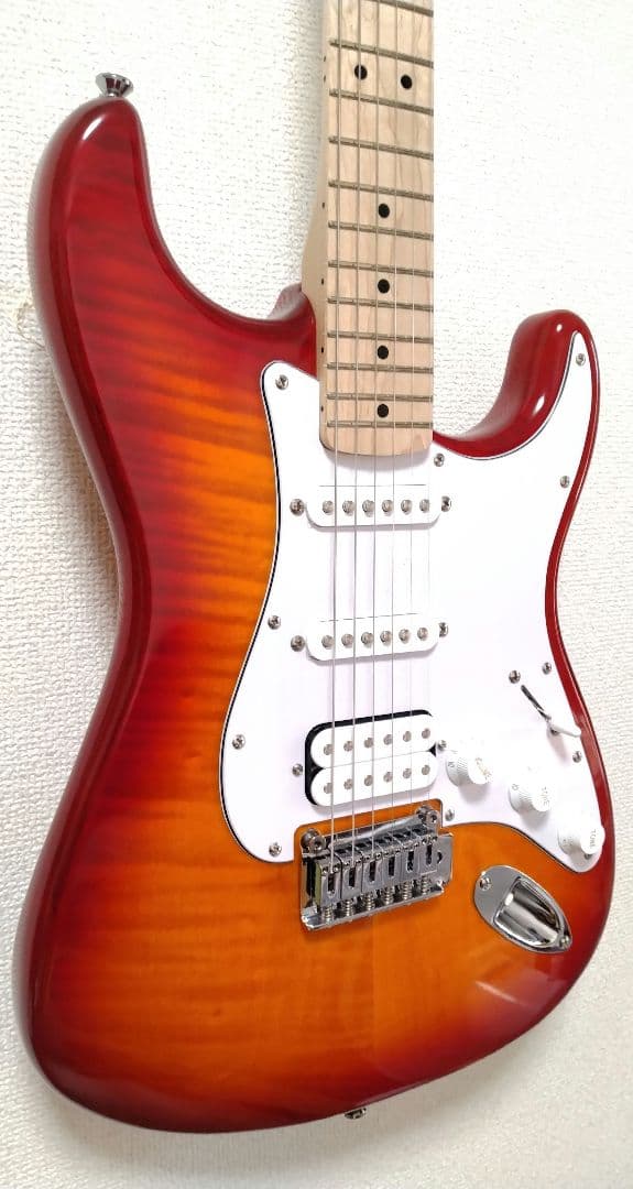 ギター Squier Stratocaster Affinity FMT HSS Squier Affinity Stratocaster FMT HSS Guitar Maple Neck | American