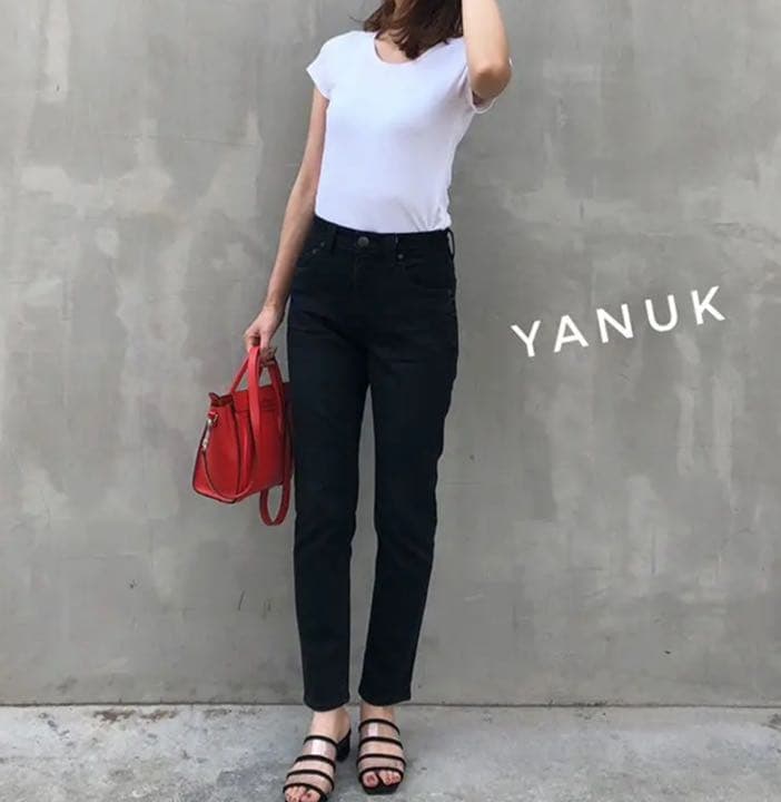 新品　ヤヌーク　スリムテーパード　ルース　22 YANUK ヤヌーク スリムテーパードRUTH＊22 - メルカリ