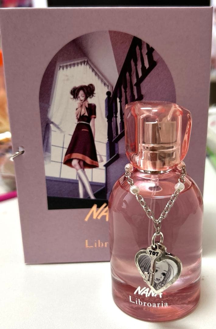 NANA香水