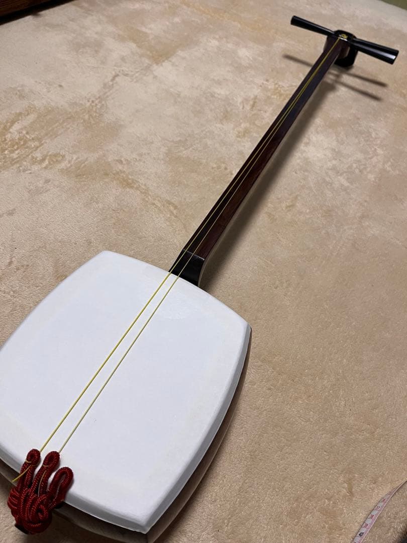 特殊な紙皮！割れない地歌三味線（中棹）