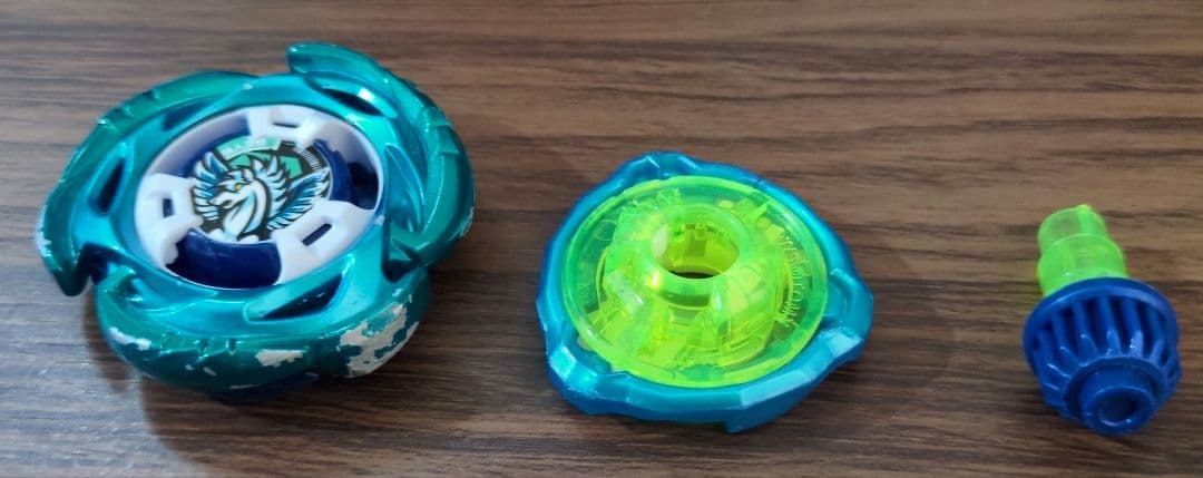 エアロペガサス　ベイブレードX　3-70-A　※値下げ交渉不可。