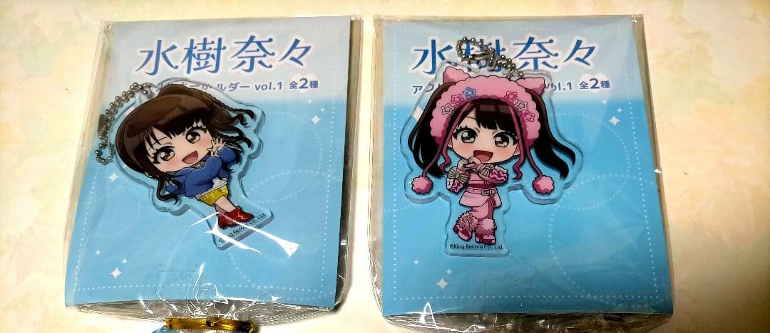 GIGO限定 水樹奈々 アクリルキーホルダー 全2種セット - メルカリ