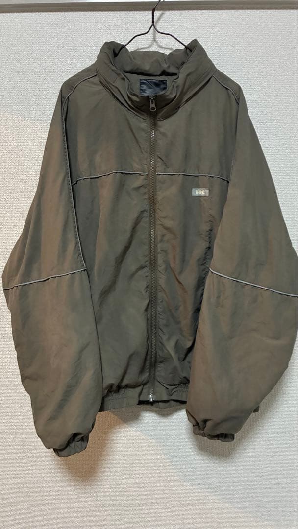 FTCナイロンジャケット フード付き エフティーシー アウター ジャケット