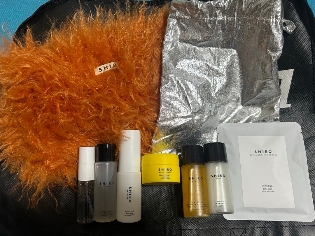 お値下げ中！新品⭐︎shiro 2025ホリデーセット 試してみた】SHIRO ホリデーセット 2025のリアルな口コミ・レビュー | LIPS
