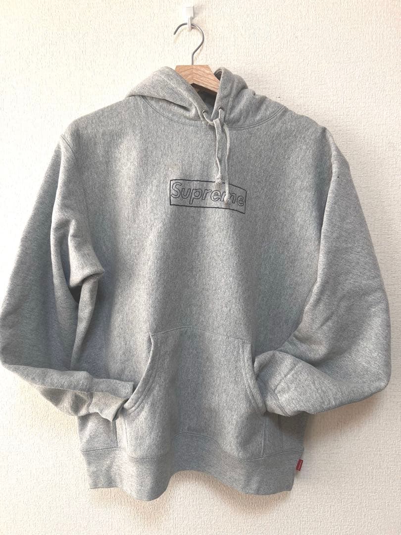 【美品】supreme カウズ パーカー　Sサイズ