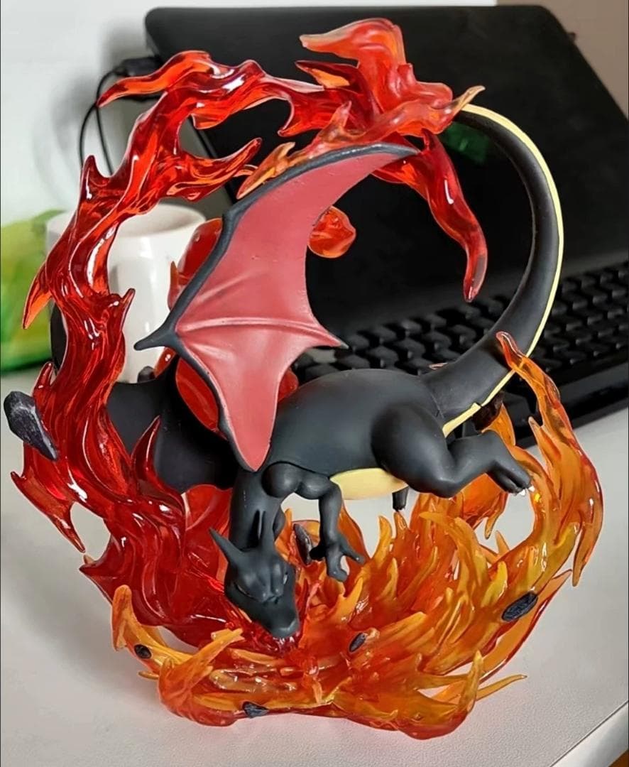 ポケモン 黒 リザードン フィギュア 炎エフェクト付き 21cm ビック