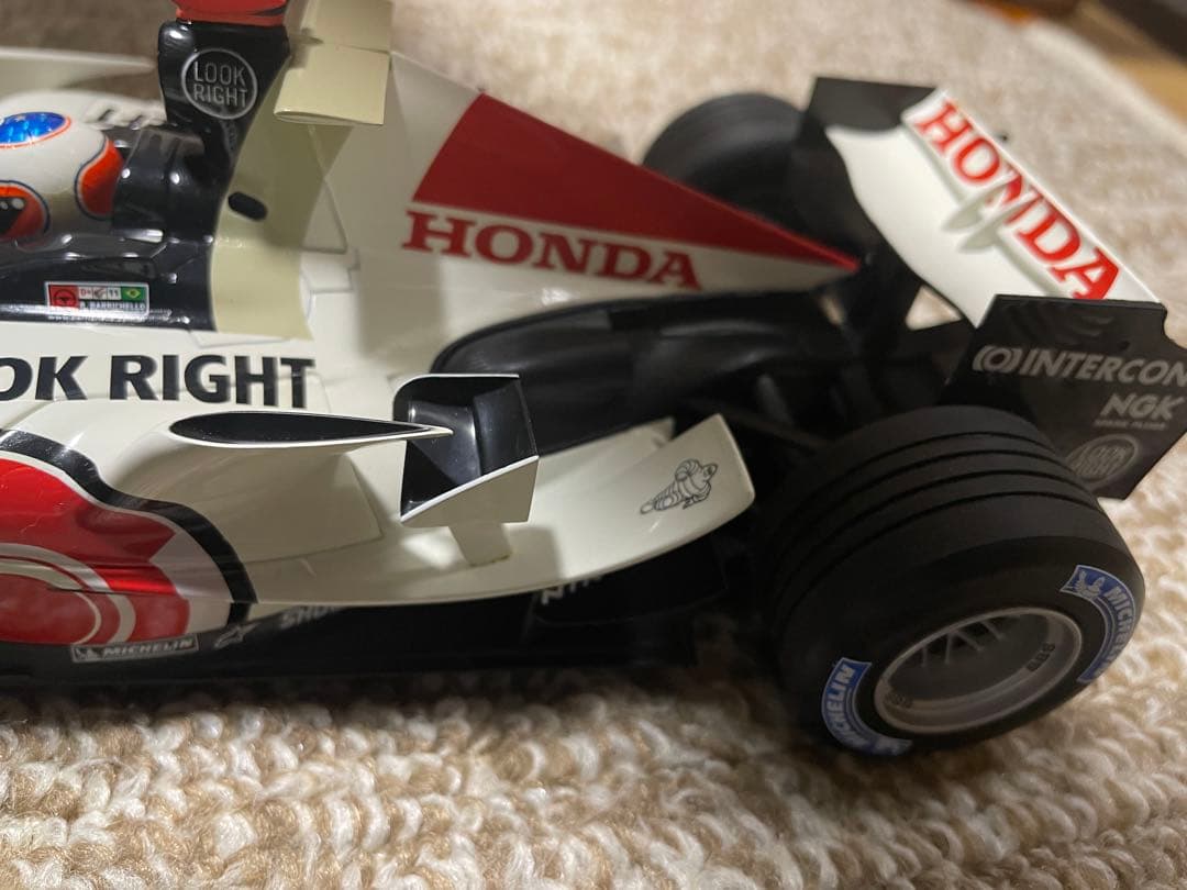 F1 ホンダRA106 1/18 バリチェロ - メルカリ
