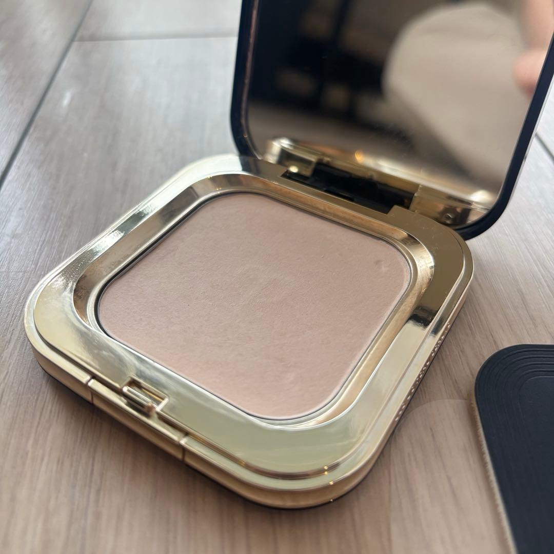 クレ・ド・ポーボーテ＊フェイスパウダー