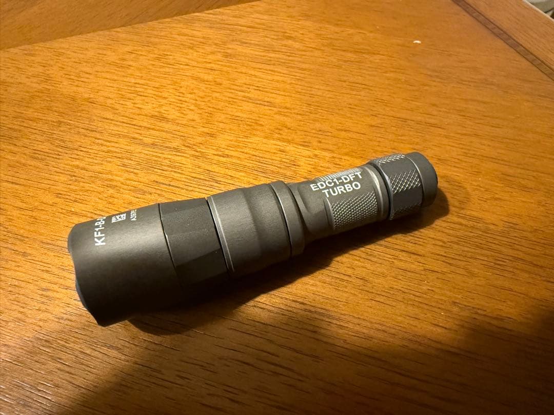 SUREFIRE EDC1-DFT HA 懐中電灯