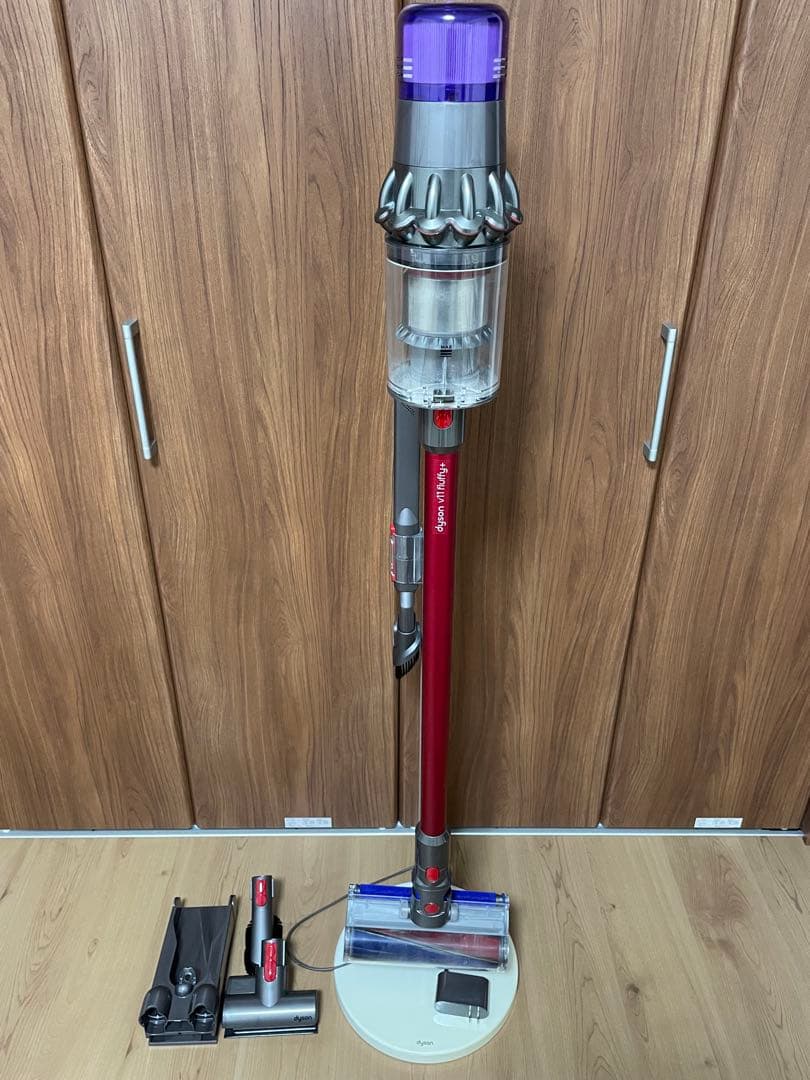 【訳あり】Dyson v11 fluffy+ SV14 コードレスクリーナー