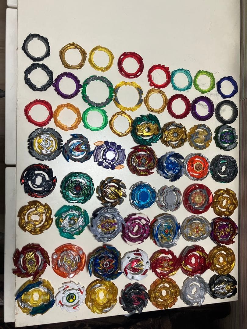 ベイブレードバーストガチンコまとめ売りセット 約160個 Amazon.co.jp: ベイブレードバースト GT B-136 ガチンコバトルセット