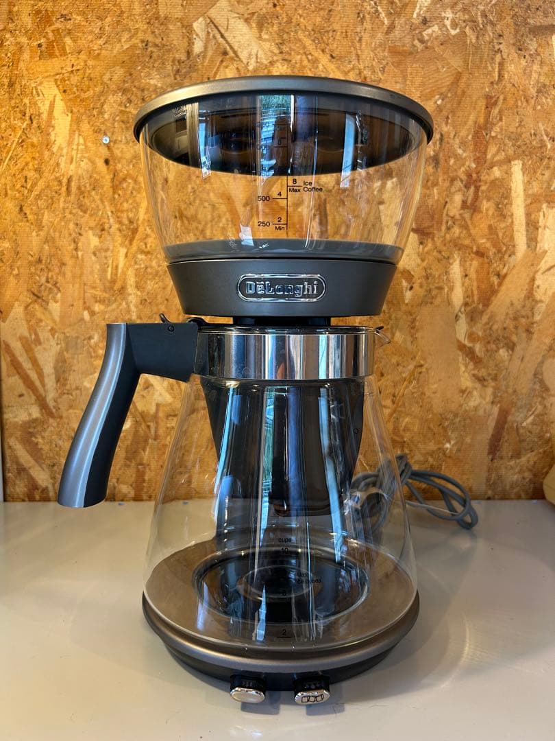 De'Longhi デロンギ クレシドラ ドリップコーヒーメーカー デロンギ クレシドラ ドリップコーヒーメーカー – AOYAMA GIFT SALON