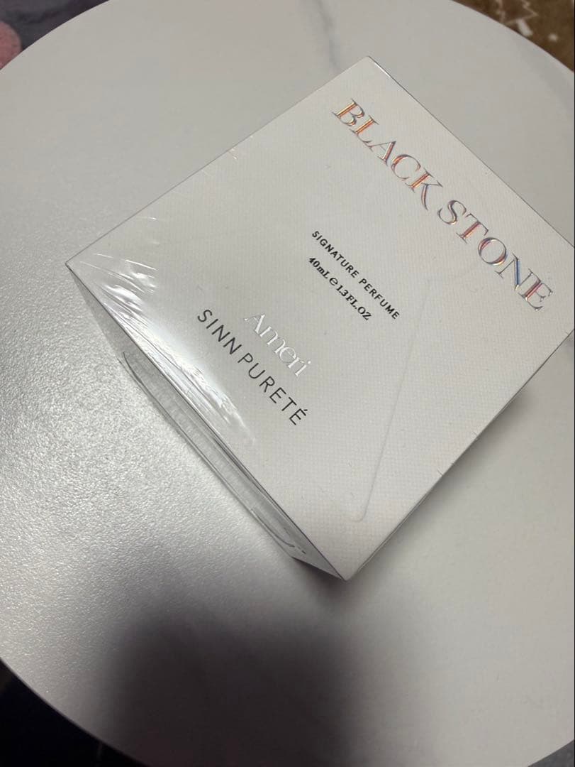 コラボ　Sinn Purete Black Stone 40ml 香水